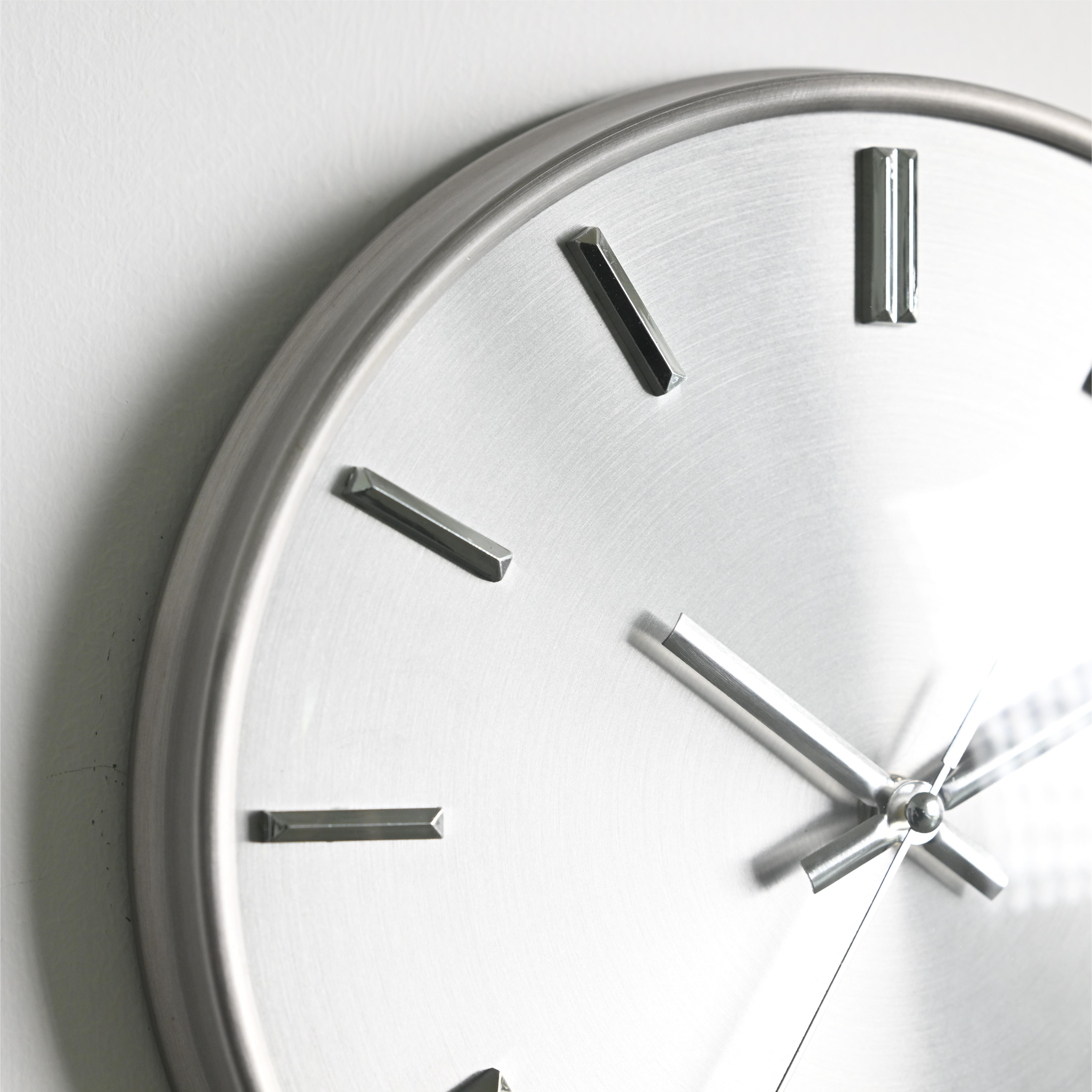 Wall Clocks
